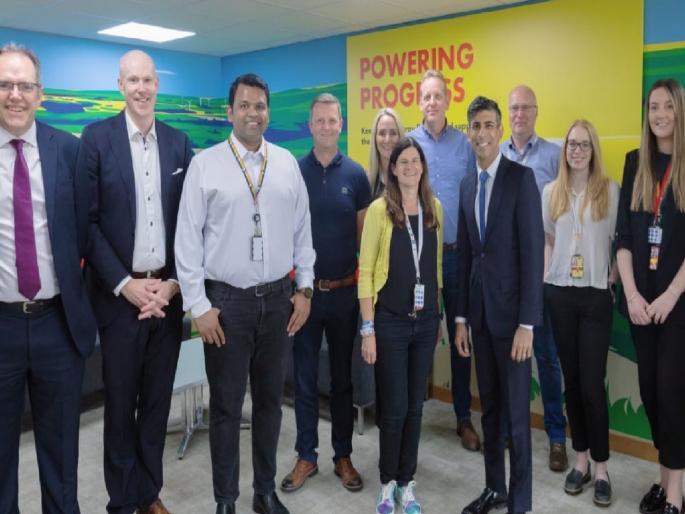 Contribution of Chirag Deshmukh of Sangli to Britain pollution control project | ब्रिटनच्या प्रदूषण नियंत्रण प्रकल्पात सांगलीच्या चिरागचे योगदान, पंतप्रधान सुनक यांच्याकडून कौतुक Contribution of Chirag Deshmukh of Sangli to Britain pollution control project | ब्रिटनच्या प्रदूषण नियंत्रण प्रकल्पात सांगलीच्या चिरागचे योगदान, पंतप्रधान सुनक यांच्याकडून कौतुक