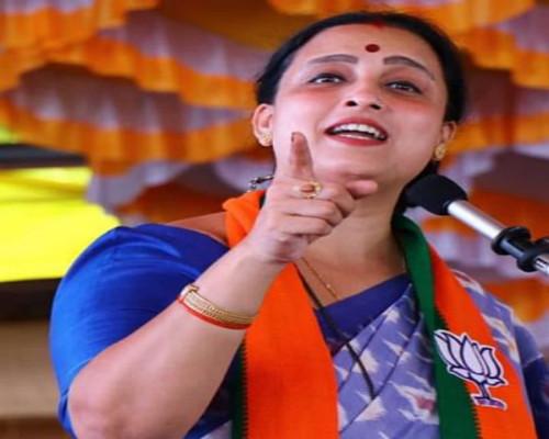 mahavikas aghadi government failed after supreme court decision said chitra wagh | हमारे पार्टी का नाम सुनकर फ्लॅावर समझे क्या..., चित्रा वाघ यांचा आघाडी सरकारला टोला mahavikas aghadi government failed after supreme court decision said chitra wagh | हमारे पार्टी का नाम सुनकर फ्लॅावर समझे क्या..., चित्रा वाघ यांचा आघाडी सरकारला टोला