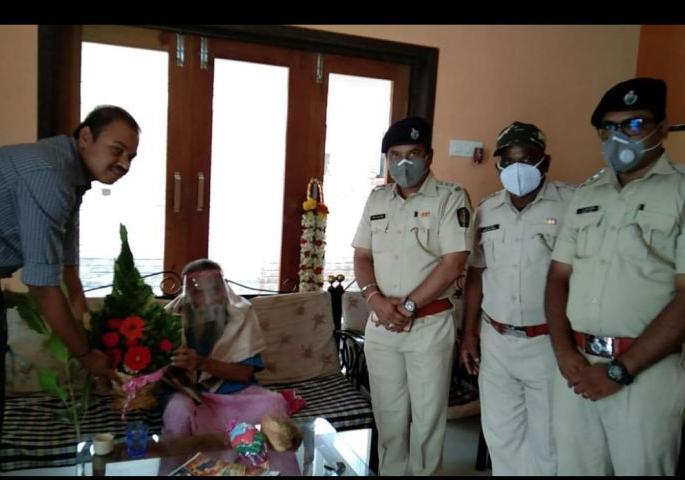 Forest department Administration ready for Chitampalli's research | चितमपल्लींच्या संशोधनासाठी वनविभागाची यंत्रणा सज्ज  Forest department Administration ready for Chitampalli's research | चितमपल्लींच्या संशोधनासाठी वनविभागाची यंत्रणा सज्ज