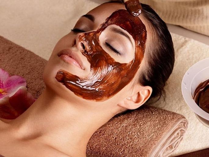 Chocolate mask for glowing face acne | चॉकलेट मास्कने या ३ प्रकारे चमकवा चेहरा, डागांपासून मिळेल सुटका!