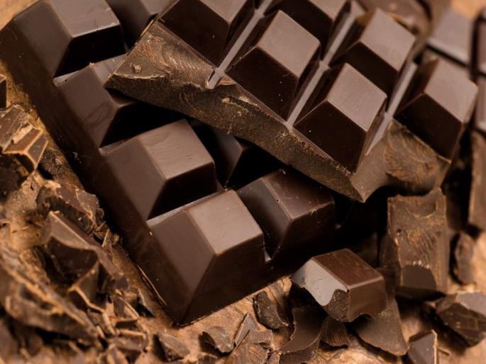 belgium chocolate became trouble for life bacterial infection spread in 11 countries | संकटं संपता संपेना! एक चॉकलेट ठरतंय जीवघेणं; 11 देशांत बॅक्टेरियल इन्फेक्शन, WHO चा इशारा belgium chocolate became trouble for life bacterial infection spread in 11 countries | संकटं संपता संपेना! एक चॉकलेट ठरतंय जीवघेणं; 11 देशांत बॅक्टेरियल इन्फेक्शन, WHO चा इशारा