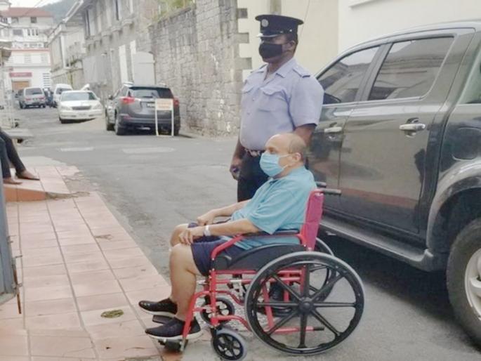 dominica court denied bail to mehul choksi in illegal entry case | Mehul Choksi: मेहुल चोक्सीला जामीन नाकारला; भारताकडे प्रत्यार्पणाच्या दिशेने एक पाऊल? dominica court denied bail to mehul choksi in illegal entry case | Mehul Choksi: मेहुल चोक्सीला जामीन नाकारला; भारताकडे प्रत्यार्पणाच्या दिशेने एक पाऊल?