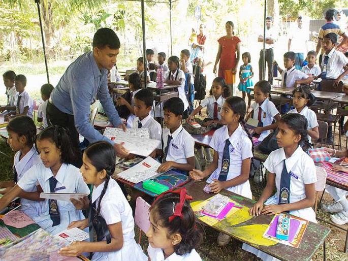 Make mistakes in the Fifth in the Scholarship Exam Question Paper | शिष्यवृत्ती परीक्षेच्या पाचवीच्या प्रश्नपत्रिकेत चुकाच चुका Make mistakes in the Fifth in the Scholarship Exam Question Paper | शिष्यवृत्ती परीक्षेच्या पाचवीच्या प्रश्नपत्रिकेत चुकाच चुका