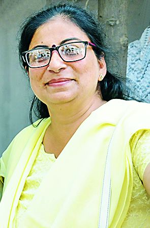 Nagpur NMC Zone Chairman election: BJP's supported, development of Gargi Chopada | नागपूर मनपा झोन सभापती निवडणूक : भाजपची साथ, गार्गी चोपडांचा विकास