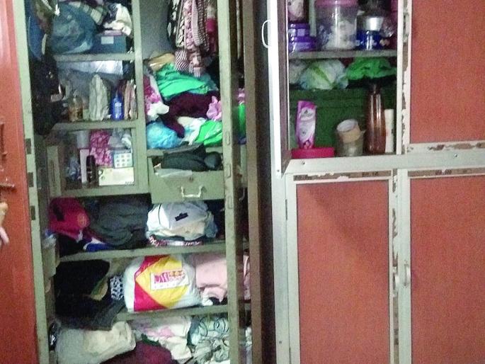 In one night, 15 houses were blown up in Chiplun | चिपळुणात एकाच रात्री १५ घरे फोडली In one night, 15 houses were blown up in Chiplun | चिपळुणात एकाच रात्री १५ घरे फोडली