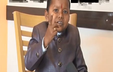 What will be the balance in rupees 6 thousand rupees, ghanshyam darode ask question to government | '6 हजार रुपयांत कसं पोट भागवणार, जसं पेराल तसंच उगवणार' What will be the balance in rupees 6 thousand rupees, ghanshyam darode ask question to government | '6 हजार रुपयांत कसं पोट भागवणार, जसं पेराल तसंच उगवणार'