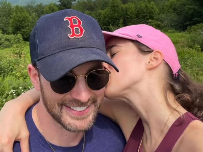 Chris Evans and Wife Alba Baptista Welcome Baby Girl captain america movie actor | २८ वर्षीय अभिनेत्रीने ४३ वर्षांच्या अभिनेत्यासोबत थाटलाय संसार, लग्नाच्या दोन वर्षांनी झाली आई Chris Evans and Wife Alba Baptista Welcome Baby Girl captain america movie actor | २८ वर्षीय अभिनेत्रीने ४३ वर्षांच्या अभिनेत्यासोबत थाटलाय संसार, लग्नाच्या दोन वर्षांनी झाली आई