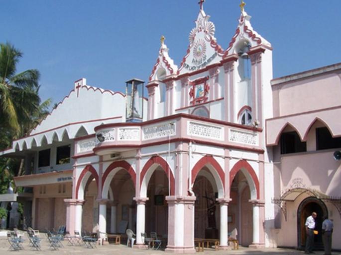 State government's green flag at the Heritage site adoption scheme, consisting of all relevant components including a church at a high level meeting | वारसा स्थळ दत्तक योजनेला राज्य सरकारचा हिरवा कंदिल, उच्चस्तरीय बैठकीत चर्चसह सर्व संबंधित घटक राजी State government's green flag at the Heritage site adoption scheme, consisting of all relevant components including a church at a high level meeting | वारसा स्थळ दत्तक योजनेला राज्य सरकारचा हिरवा कंदिल, उच्चस्तरीय बैठकीत चर्चसह सर्व संबंधित घटक राजी