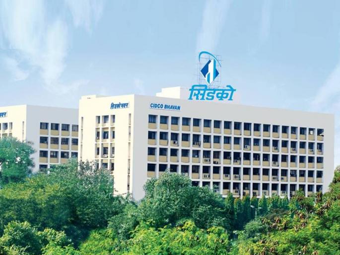 30 hectares to the businessman? CIDCO private township wharf while its own houses are lying | ३० हेक्टर उद्योगपतीच्या घशात? स्वत:ची घरे पडून असताना सिडकोचा खासगी टाउनशिपचा घाट 30 hectares to the businessman? CIDCO private township wharf while its own houses are lying | ३० हेक्टर उद्योगपतीच्या घशात? स्वत:ची घरे पडून असताना सिडकोचा खासगी टाउनशिपचा घाट