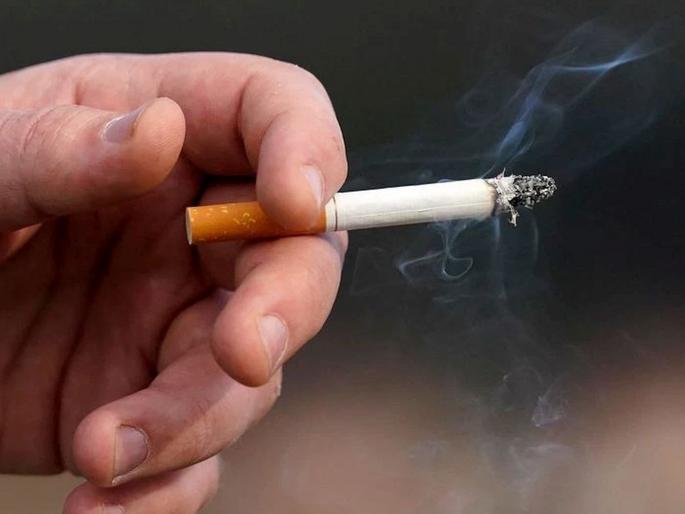 Cigarettes will become more expensive from February 1; Price will be determined by brand and length | १ फेब्रुवारीपासून सिगारेट महागणार; ब्रँड अन् लांबीवरून ठरणार किंमत Cigarettes will become more expensive from February 1; Price will be determined by brand and length | १ फेब्रुवारीपासून सिगारेट महागणार; ब्रँड अन् लांबीवरून ठरणार किंमत