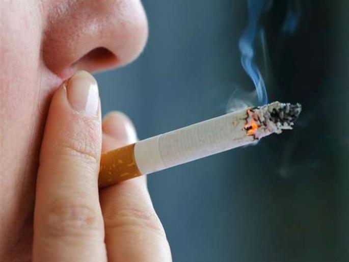 Beware One cigarette shortens a man's life by 17 minutes and a woman's by 22 minutes British university study finds | सावधान...! एक सिगारेट पुरुषाचे आयुष्य १७ मिनिटांनी कमी करते तर महिलांचे...; ब्रिटिश विद्यापीठाच्या पाहणीतील निष्कर्ष Beware One cigarette shortens a man's life by 17 minutes and a woman's by 22 minutes British university study finds | सावधान...! एक सिगारेट पुरुषाचे आयुष्य १७ मिनिटांनी कमी करते तर महिलांचे...; ब्रिटिश विद्यापीठाच्या पाहणीतील निष्कर्ष
