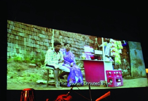 At the International Film Festival of the International Film Festival | शिक्षणाची आस’ लघुपट आंतरराष्टÑीय चित्रपट महोत्सवात At the International Film Festival of the International Film Festival | शिक्षणाची आस’ लघुपट आंतरराष्टÑीय चित्रपट महोत्सवात