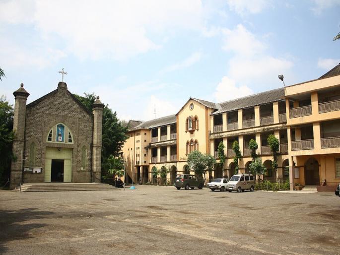 The Peshwas had given land for the City Church in Pune. | Christmas 2024: पुण्यातील सिटी चर्चसाठी पेशव्यांनी दिली होती जागा The Peshwas had given land for the City Church in Pune. | Christmas 2024: पुण्यातील सिटी चर्चसाठी पेशव्यांनी दिली होती जागा