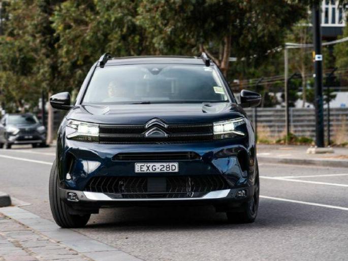 Citroen to Exit: Car sales like India have cooled; Citroen has left Australia forever | Citroen to Exit: भारतासारखी कारची विक्री थंडावली; सिट्रॉएनने हा देश कायमचा सोडला Citroen to Exit: Car sales like India have cooled; Citroen has left Australia forever | Citroen to Exit: भारतासारखी कारची विक्री थंडावली; सिट्रॉएनने हा देश कायमचा सोडला