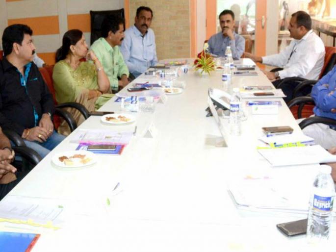 Tender process for smart city related work by December; Meeting held at Pimpri Chinchwad | स्मार्ट सिटी संदर्भातील कामांच्या निविदा प्रक्रिया डिसेंबरपर्यंत; पिंपरी चिंडवडमध्ये झाली बैठक Tender process for smart city related work by December; Meeting held at Pimpri Chinchwad | स्मार्ट सिटी संदर्भातील कामांच्या निविदा प्रक्रिया डिसेंबरपर्यंत; पिंपरी चिंडवडमध्ये झाली बैठक