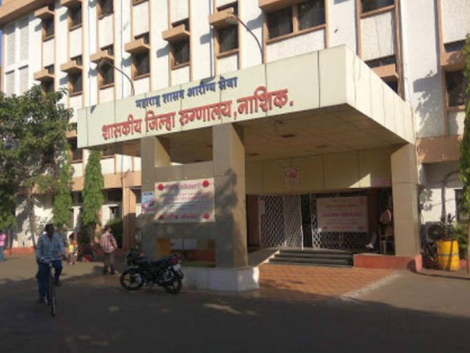 The corona information in the district hospital is ringing in the cell | जिल्हा रूग्णालयातील ‘कोरोना’ माहिती कक्षात खणखणतोय दुरध्वनी The corona information in the district hospital is ringing in the cell | जिल्हा रूग्णालयातील ‘कोरोना’ माहिती कक्षात खणखणतोय दुरध्वनी