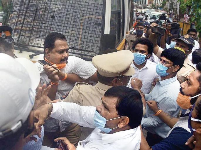 Silence on the streets, but commotion on social media continues after Shiv sena bjp clash | रस्त्यावर शांतता, पण सोशल मीडियात घमासान सुरूच; ‘ते’ शिवसैनिक पोहोचले ‘वर्षा’वर