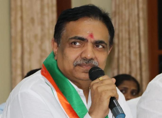 Coroan virus : Will the lockdown increase in the state of maharashtra? Minister Jayant Patil stated the facts | Coroan virus : राज्यात लॉकडाऊन वाढवणार का? मंत्री जयंत पाटलांनी सांगितली वस्तूस्थिती Coroan virus : Will the lockdown increase in the state of maharashtra? Minister Jayant Patil stated the facts | Coroan virus : राज्यात लॉकडाऊन वाढवणार का? मंत्री जयंत पाटलांनी सांगितली वस्तूस्थिती