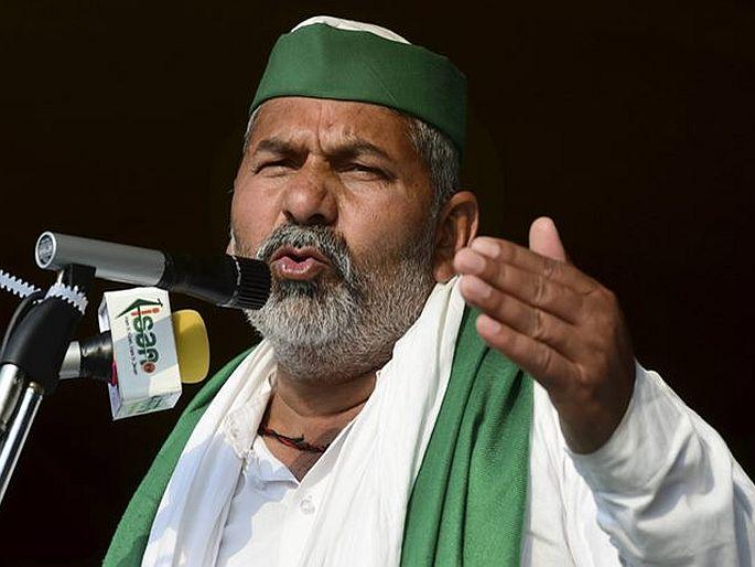 Farmers Protest Hisar Rakesh Tikait says 40 lakh tractors will brought to delhi  | ‘उभ्या पिकाला आग लावू, 40 लाख ट्रॅक्टर घेऊन दिल्लीत येऊ’, राकेश टिकैत यांचा सरकारला इशारा Farmers Protest Hisar Rakesh Tikait says 40 lakh tractors will brought to delhi  | ‘उभ्या पिकाला आग लावू, 40 लाख ट्रॅक्टर घेऊन दिल्लीत येऊ’, राकेश टिकैत यांचा सरकारला इशारा