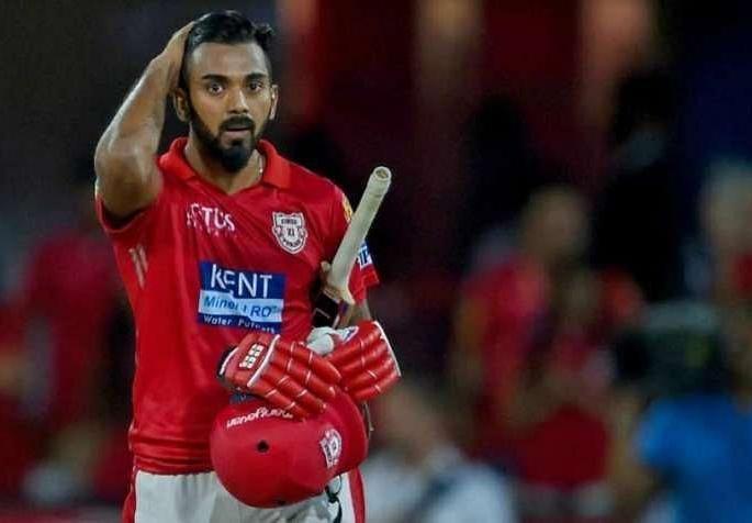 Gavaskar said Rahul created identity due to various roles | विविध भूमिकांमुळे राहुलने निर्माण केली ओळख, गावसकर यांनी सांगितला राहुलच्या यशाचा मंत्र