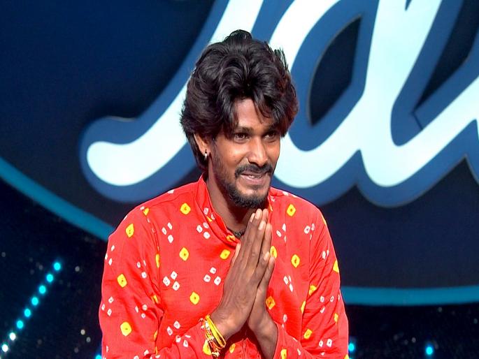 indian idol 12 fame sawai bhatt old concert photos viral people questions him for being lie | Indian Idol 12: सवाई भट्टने केले गरिबीचे नाटक? जुने फोटो पाहून भडकले चाहते indian idol 12 fame sawai bhatt old concert photos viral people questions him for being lie | Indian Idol 12: सवाई भट्टने केले गरिबीचे नाटक? जुने फोटो पाहून भडकले चाहते