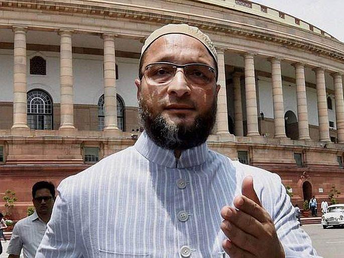 India China Face Off: no invitation to AIMIM MP Asaduddin Owaisi for the all party meeting | India China Face Off: चीन मुद्द्यावर सर्वपक्षीय बैठक; ओवेसींना निमंत्रण नाही, पंतप्रधानांना लिहिलं पत्र India China Face Off: no invitation to AIMIM MP Asaduddin Owaisi for the all party meeting | India China Face Off: चीन मुद्द्यावर सर्वपक्षीय बैठक; ओवेसींना निमंत्रण नाही, पंतप्रधानांना लिहिलं पत्र