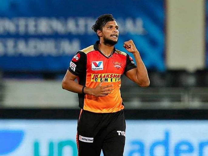 Corona Yorker again in IPL! Hyderabad Sunrisers' T. Natarajan corona infected | आयपीएलमध्ये पुन्हा कोरोनाचा ‘यॉर्कर’! हैदराबाद सनरायझर्सचा टी. नटराजन बाधित