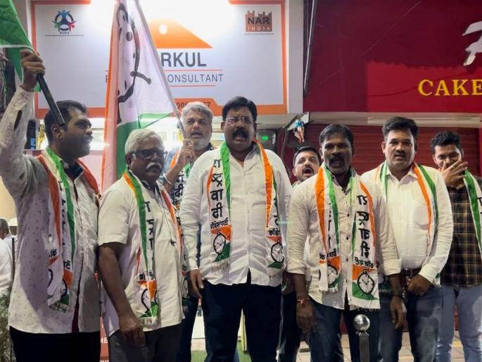 After 'that' statement by Abdul Sattar, protest movement by NCP | अब्दुल सत्तार यांनी केलेल्या 'त्या' वक्तव्यानंतर, राष्ट्रवादीकडून निषेध आंदोलन After 'that' statement by Abdul Sattar, protest movement by NCP | अब्दुल सत्तार यांनी केलेल्या 'त्या' वक्तव्यानंतर, राष्ट्रवादीकडून निषेध आंदोलन