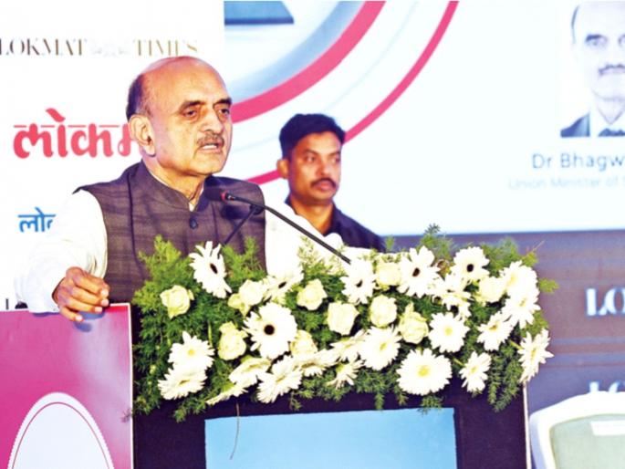 Health facilities doubled in ten years says bhagwat karad in Grand distribution of 'Lokmat Times Excellence in Healthcare Awards | "दहा वर्षांत आरोग्य सुविधा दुपटीने वाढल्या"; ‘लोकमत टाइम्स एक्सलन्स इन हेल्थकेअर अवॉर्डस्’चे थाटात वितरण Health facilities doubled in ten years says bhagwat karad in Grand distribution of 'Lokmat Times Excellence in Healthcare Awards | "दहा वर्षांत आरोग्य सुविधा दुपटीने वाढल्या"; ‘लोकमत टाइम्स एक्सलन्स इन हेल्थकेअर अवॉर्डस्’चे थाटात वितरण