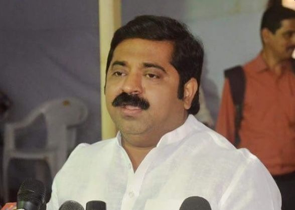 BJP leader Ram Kadam commented on Rahul gandhi over Barack obama book | "...राहुल गांधी शाळेतील वाईटातले वाईट विद्यार्थी, काँग्रेस नेते एकाच कुटुंबामागे कधीपर्यंत धावणार?"