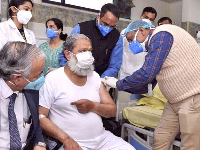 Haryana home minister anil vij found corona positive Explanation given by the company | स्वदेशी लशीवर प्रश्नचिन्ह: ट्रायलच्या 14 दिवसांनंतर हरियाणाच्या गृहमंत्र्यांना कोरोना, कंपनीनं दिलं असं स्पष्टिकरण