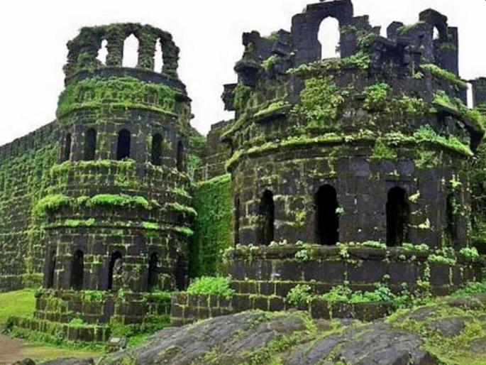 Efforts by the state government to make 14 forts, including Raigad, a World Heritage Site | इतिहासाचे साक्षीदार रायगडसह १४ किल्ल्यांना जागतिक वारसा दर्जा मिळविण्याच्या हालचाली, राज्य सरकारचे प्रयत्न Efforts by the state government to make 14 forts, including Raigad, a World Heritage Site | इतिहासाचे साक्षीदार रायगडसह १४ किल्ल्यांना जागतिक वारसा दर्जा मिळविण्याच्या हालचाली, राज्य सरकारचे प्रयत्न