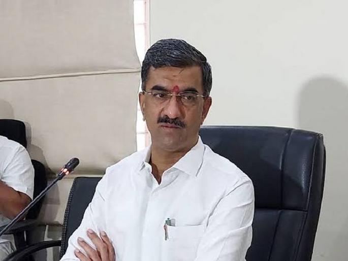 Certain officers of the State Excise Minister are preferred doing Transfers by breking rules | राज्य उत्पादन शुल्कमंत्र्यांचे ठरावीक अधिकारी आवडीचे; नियम माेडून केल्या बदल्या Certain officers of the State Excise Minister are preferred doing Transfers by breking rules | राज्य उत्पादन शुल्कमंत्र्यांचे ठरावीक अधिकारी आवडीचे; नियम माेडून केल्या बदल्या