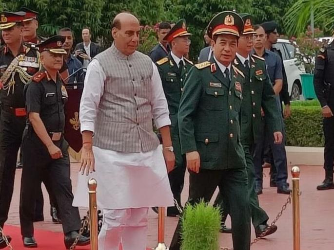 India gift ins kirpan to vietnam tension increase of china | चीनला घाम फुटणार...; भारत व्हिएतनामला मोठं गिफ्ट देणार! India gift ins kirpan to vietnam tension increase of china | चीनला घाम फुटणार...; भारत व्हिएतनामला मोठं गिफ्ट देणार!