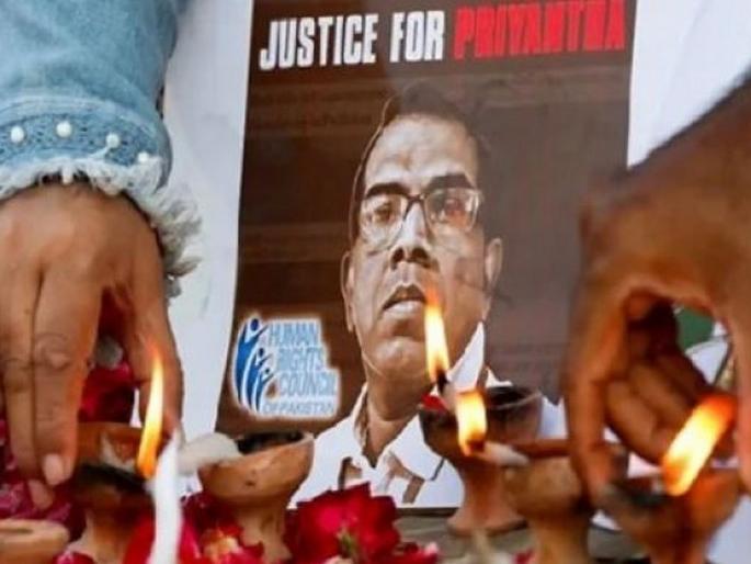 6 murderers sentenced to death in Pakistan; Sri Lankan citizen burnt alive | पाकिस्तानात हत्या करणाऱ्या ६ जणांना फाशीची शिक्षा; श्रीलंकन नागरिकाला जाळले हाेते जिवंत 6 murderers sentenced to death in Pakistan; Sri Lankan citizen burnt alive | पाकिस्तानात हत्या करणाऱ्या ६ जणांना फाशीची शिक्षा; श्रीलंकन नागरिकाला जाळले हाेते जिवंत