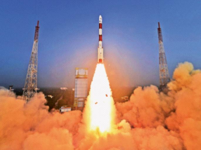 Happy New Year from ISRO telescopes in space Exposat will research black holes | इस्रोचे हॅपी न्यू इयर; अवकाशात दुर्बीण; एक्स्पोसॅट करणार कृष्णविवरांचे संशोधन