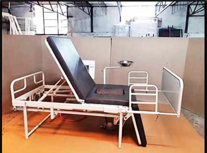 Anil Omkar obtained his Ph.D. at the age of 61. D.; A multipurpose bed designed for patients | अनिल ओंकार यांनी ६१ व्या वर्षी मिळवली पीएच. डी.; रुग्णांसाठी बनविला बहुपर्यायी बेड Anil Omkar obtained his Ph.D. at the age of 61. D.; A multipurpose bed designed for patients | अनिल ओंकार यांनी ६१ व्या वर्षी मिळवली पीएच. डी.; रुग्णांसाठी बनविला बहुपर्यायी बेड
