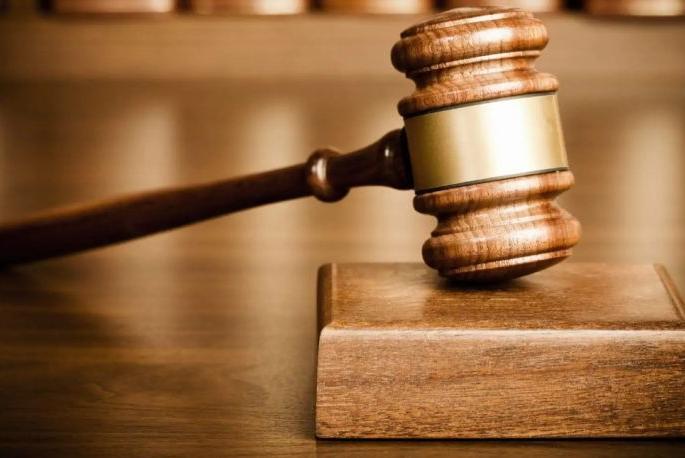 The land scam of another minister in the Shinde-Fadnavis government is in the court of the High Court | शिंदे-फडणवीस सरकारमधील आणखी एका मंत्र्याचा जमीन घोटाळा हायकोर्टाच्या दरबारात The land scam of another minister in the Shinde-Fadnavis government is in the court of the High Court | शिंदे-फडणवीस सरकारमधील आणखी एका मंत्र्याचा जमीन घोटाळा हायकोर्टाच्या दरबारात