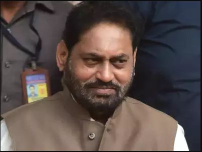Nitin Raut injured in Bharat Jodo Yatra | भारत जोडो यात्रेत नितीन राऊत जखमी Nitin Raut injured in Bharat Jodo Yatra | भारत जोडो यात्रेत नितीन राऊत जखमी