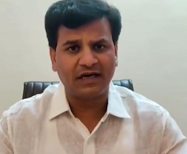 Ravi Rana says ... Arrest him at Delhi! | रवी राणा म्हणतात... खुशाल दिल्लीला या अन् अटक करा! Ravi Rana says ... Arrest him at Delhi! | रवी राणा म्हणतात... खुशाल दिल्लीला या अन् अटक करा!