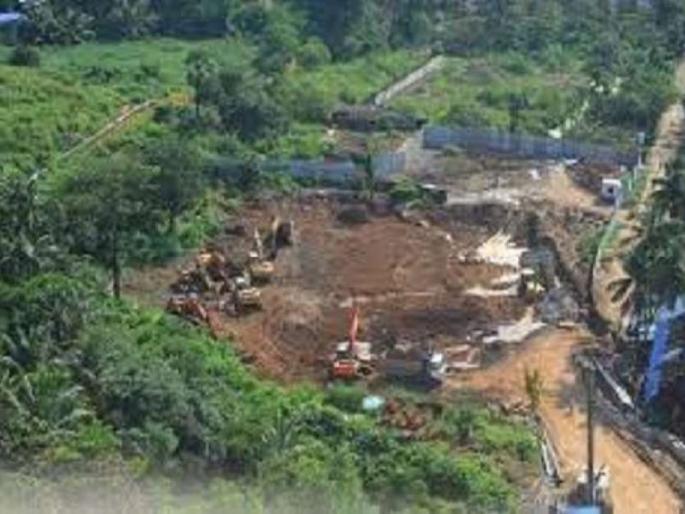 Will the car shed of controversial Metro-3 at Aarey be moved ?; Positive moves from government | आरे येथील वादग्रस्त मेट्रो- ३ चे कारशेड हलणार?; ठाकरे सरकारकडून सकारात्मक हालचाली