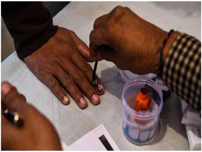 Bihar Election 2020: Corona makes Bihar election most expensive | Bihar Election 2020:कोरोनामुळे बिहारची निवडणूक सर्वांत महागडी; सरकारी तिजोरीतून खर्च होणार 'इतके' कोटी रुपये Bihar Election 2020: Corona makes Bihar election most expensive | Bihar Election 2020:कोरोनामुळे बिहारची निवडणूक सर्वांत महागडी; सरकारी तिजोरीतून खर्च होणार 'इतके' कोटी रुपये