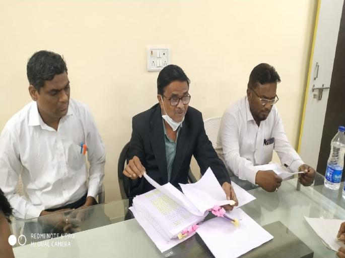 Complaint against Anil Chaudhary for giving false information in affidavit | शपथपत्रात खोटी माहिती दिल्याची अनिल चौधरींविरुद्ध तक्रार Complaint against Anil Chaudhary for giving false information in affidavit | शपथपत्रात खोटी माहिती दिल्याची अनिल चौधरींविरुद्ध तक्रार