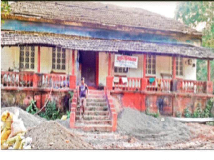 When you go this way, don't even turn the chimney | तू गेल्यावर या वाटेने, चिमणीदेखील नच फिरके When you go this way, don't even turn the chimney | तू गेल्यावर या वाटेने, चिमणीदेखील नच फिरके