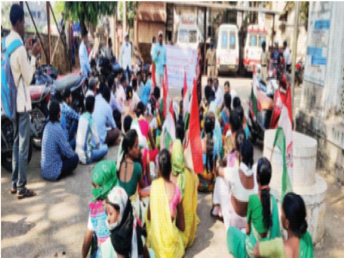 ‘Shramjivi’ hospital agitation; Statement of various demands | ‘श्रमजीवी’चे रुग्णालयात आंदोलन; विविध मागण्यांचे दिले निवेदन ‘Shramjivi’ hospital agitation; Statement of various demands | ‘श्रमजीवी’चे रुग्णालयात आंदोलन; विविध मागण्यांचे दिले निवेदन
