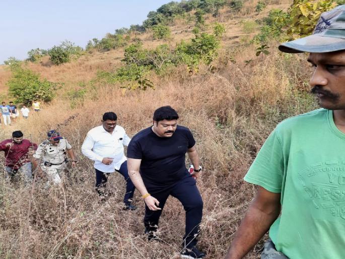 Sant Savlaram Maharaj Botanical Garden soon on Vanshree Hill; Inspection by MNS MLAs | संत सावळाराम महाराज वनश्री टेकडीवर लवकरच बॉटनिकल गार्डन; मनसे आमदारांकडून पाहणी Sant Savlaram Maharaj Botanical Garden soon on Vanshree Hill; Inspection by MNS MLAs | संत सावळाराम महाराज वनश्री टेकडीवर लवकरच बॉटनिकल गार्डन; मनसे आमदारांकडून पाहणी
