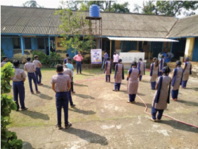 Start school from fifth to eighth; 15 thousand students out of 99 thousand attended | पाचवी ते आठवीच्या शाळा सुरू;  ९९ हजारांपैकी १५ हजार विद्यार्थी हजर