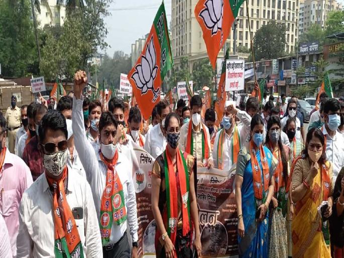 BJP's people's movement against pits; Chakkajam warning if not explained immediately | खड्ड्यांविरोधात भाजपचे जनआंदोलन; तातडीने न बुजविल्यास ‘चक्काजाम’चा इशारा BJP's people's movement against pits; Chakkajam warning if not explained immediately | खड्ड्यांविरोधात भाजपचे जनआंदोलन; तातडीने न बुजविल्यास ‘चक्काजाम’चा इशारा