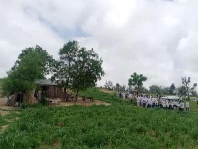 11 members of Pakistan Hindu migrant family found dead in Jodhpur, Rajasthan | रहस्यमय! एकाच कुटुंबातील ११ जणांचे मृतदेह सापडले; हत्या की आत्महत्या? पोलिसांचा तपास सुरु