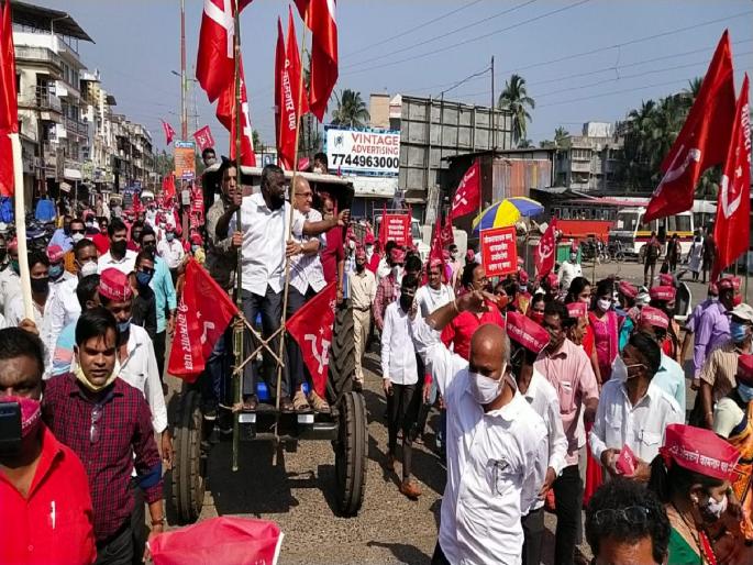 The new law will expel the common man; March on the office of the Collector of Shekap | नवा कायदा सर्वसामान्यांना देशाेधडीला लावणार; शेकापचा जिल्हाधिकारी कार्यालयावर माेर्चा The new law will expel the common man; March on the office of the Collector of Shekap | नवा कायदा सर्वसामान्यांना देशाेधडीला लावणार; शेकापचा जिल्हाधिकारी कार्यालयावर माेर्चा